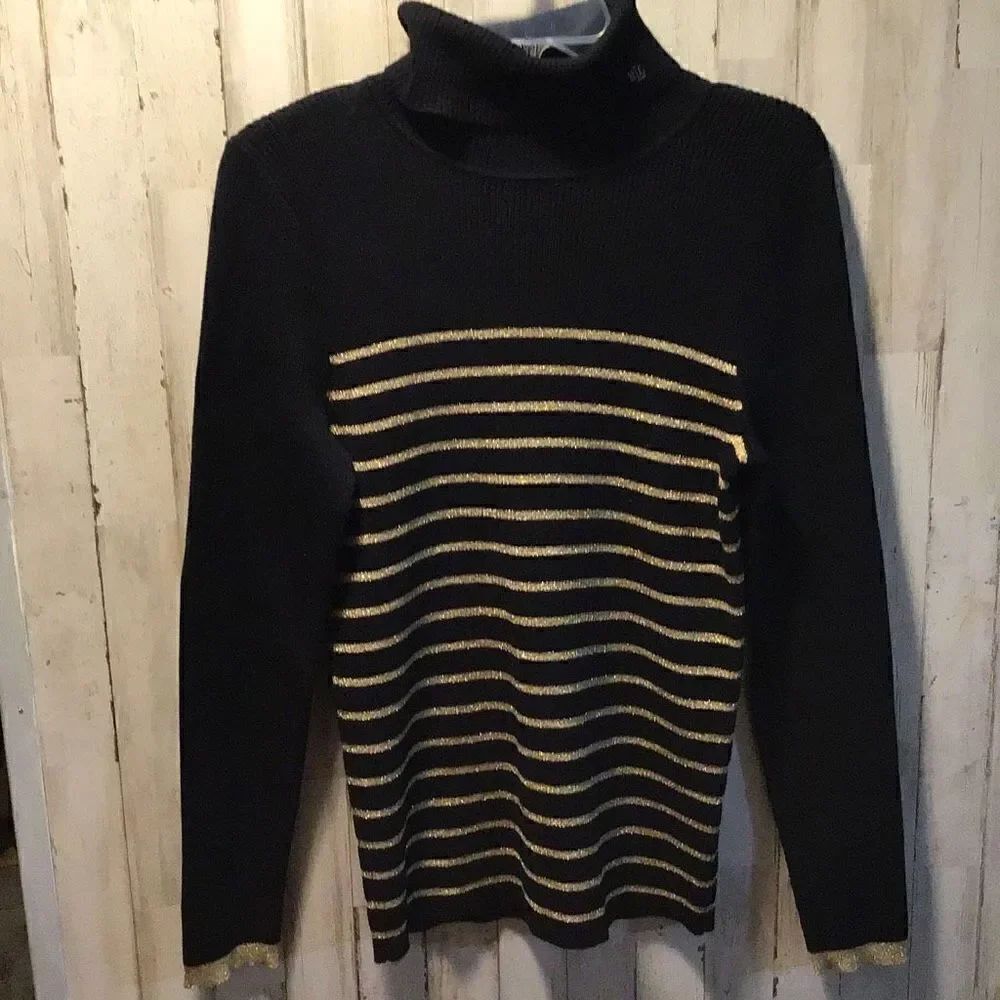 Sweater Beautiful, Lauren Ralph Lauren, gold and black cowl neck insignia sweate